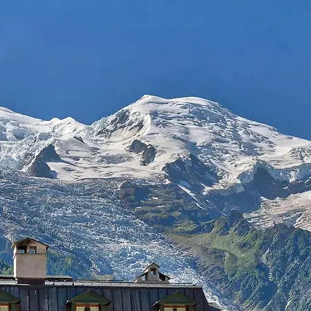 La Rose De Glace Daire Chamonix